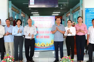 Các đại biểu tại lễ ra mắt Không gian văn hóa Hồ Chí Minh
