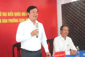 Đồng chí Lê Quốc Phong cảm ơn sự tín nhiệm của cử tri nơi cư trú