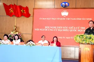 Các ứng cử viên đại biểu Quốc hội đơn vị số 3 tiếp xúc cử tri tại Tây Ninh