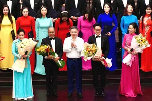 TPHCM họp mặt phóng viên, biên tập viên, văn nghệ sĩ tiêu biểu đầu xuân Bính Ngọ 2026