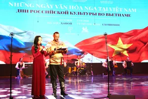 Dàn hợp xướng Dân gian Nga Omsk mang đến chương trình nghệ thuật đặc sắc “Những người thừa kế Siberia”