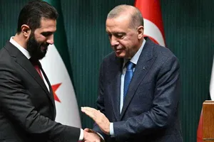 Tổng thống Thổ Nhĩ Kỳ Recep Tayyip Erdoğan tiếp Tổng thống lâm thời Syria Ahmed al-Sharaa, năm 2025. Ảnh: ARAB WEEKLY