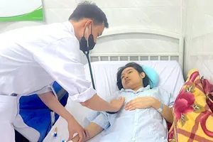 Chị Ngô Mỹ Uyên được chẩn đoán đã mắc bệnh lupus ban đỏ hệ thống