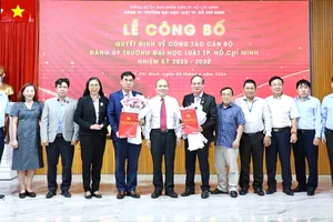 TS Lê Trường Sơn giữ chức Bí thư Đảng ủy Trường ĐH Luật TPHCM