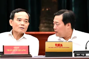 Hội nghị lần thứ 7 Ban Chấp hành Đảng bộ TPHCM: Đề xuất các giải pháp tăng trưởng 2 con số
