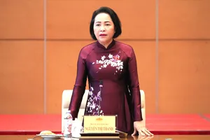 Phó Chủ tịch Quốc hội Nguyễn Thị Thanh phát biểu tại buổi gặp mặt đoàn trẻ em khuyết tật, mồ côi có hoàn cảnh khó khăn vượt khó toàn quốc. Ảnh: CẨM HÀ 