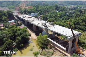 Dự án cao tốc tuyến Chợ Mới-Bắc Kạn qua địa phận xã Thanh Thịnh, tỉnh Thái Nguyên. Ảnh: Trần Trang/TTXVN