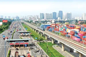 Tăng gam sáng bức tranh kinh tế
