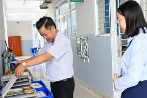 Nêu gương bằng kết quả công việc thực tế