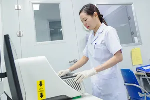 Người giải mã đáp ứng thuốc