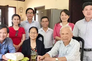 Nhớ thương GS Nguyễn Lộc - một người thầy tài hoa, nhân hậu