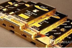 Gold prices hit 4-month high on geopolitical risks