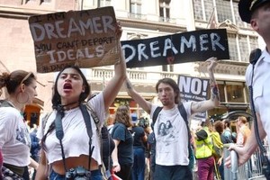 Anger as Trump ends amnesty for 800,000 young immigrants