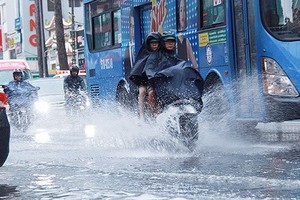 HCMC sees rain late afternoon
