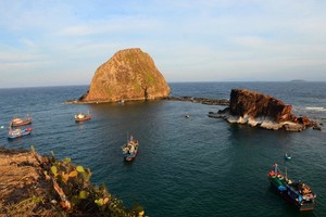 Phu Yen’s Yen Islet recognized as national relic site