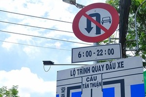 New traffic signs make navigating HCM City roads easier 