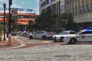 Videogamer shoots 2 dead, kills self at tournament 