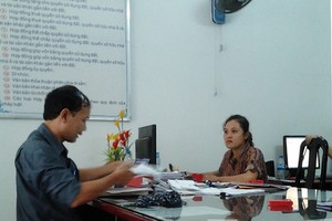 12 more private notary offices established in HCMC