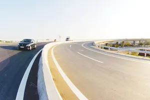 Một đoạn đường cao tốc TPHCM - Trung Lương. Ảnh: CAO THĂNG