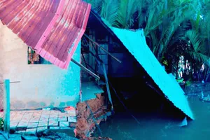 Khắc phục sự cố sạt lở tại rạch Giồng 