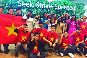 Gần gũi con, hướng con đến với các hoạt động đội nhóm, cộng đồng sẽ giúp con trưởng thành, tự tin hơn