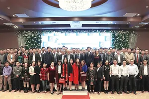 Công ty CP Tập đoàn xây dựng Hòa Bình gặp mặt 200 nhà thầu phụ khu vực miền Bắc và miền Trung