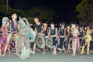 Đội chiêng của làng Kon Măh tham gia Liên hoan Cồng chiêng, hát dân ca tỉnh Gia Lai