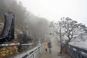 Khánh thành quần thể văn hóa tâm linh tại đỉnh Fansipan