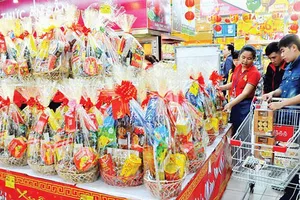 Chủ động nguồn hàng, tổ chức tết an toàn, tiết kiệm