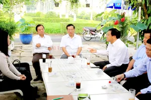 Mô hình cà phê doanh nhân ở Đồng Tháp. Ảnh: HẢI MINH