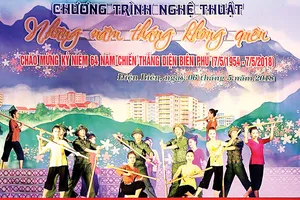 Tiết mục văn nghệ chào mừng lễ kỷ niệm. Ảnh: TTXVN