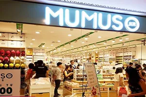 Đài SBS và MBC (Hàn Quốc) đặt nghi vấn và chỉ ra hàng loạt bất thường cho thấy Mumuso là thương hiệu mạo danh Hàn Quốc