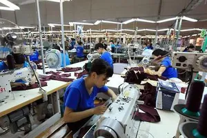 Hàn Quốc: Tuần làm việc tối đa 52 giờ