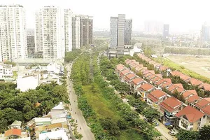 Một góc khu đô thị phía Đông của TPHCM. Ảnh minh họa: THÁI BẰNG