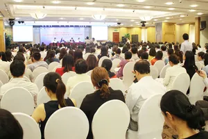 Hơn 300 đại biểu đối thoại về bảo hiểm xã hội 