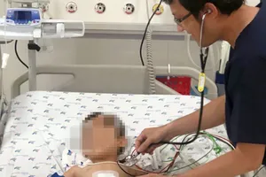 Bệnh nhi ói ra máu đã dần hồi phục sức khỏe. Ảnh: BV cung cấp