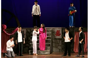 Một cảnh trong vở Bỉ vỏ của sân khấu kịch Hồng Vân