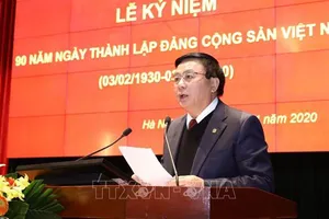 Giám đốc Học viện Chính trị quốc gia Hồ Chí Minh đọc diễn văn tại Lễ mít tinh. Ảnh: Văn Điệp/TTXVN