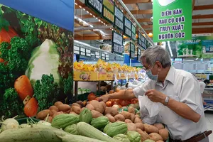 Hàng hóa đầy ắp trong các siêu thị