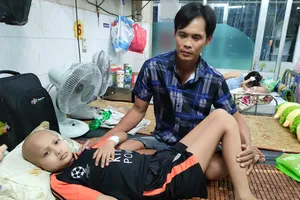 Bé trai gặp nguy hiểm vì ung thư bàng quang