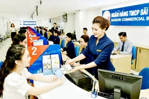 Lợi nhuận khả quan khiến cổ phiếu ngân hàng thời gian qua tăng mạnh. Ảnh: HUY PHAN