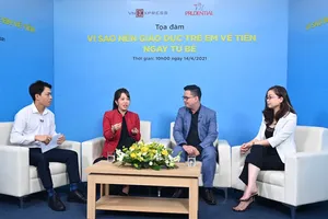 BTV Diệp Chi: Làm mẹ hiện đại, không ngại dạy con về tiền