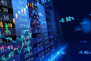 Nối dài chuỗi tăng điểm lên con số 4, VN-Index tiến sát mốc 1.300 điểm