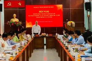 Thành ủy TPHCM tổ chức hội nghị thường trực Thành ủy giao ban với Mặt trận Tổ quốc (MTTQ) và các tổ chức chính trị - xã hội TP quý IV năm 2022. Ảnh: CHÍ THẠCH 