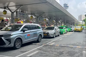 Giao thông Sân bay Tân Sơn Nhất 