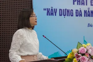 Phó Giám đốc Sở Thông tin và Truyền thông TP Đà Nẵng Nguyễn Thu Phương phát biểu tại họp báo