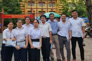 TPHCM: Thí sinh “đặc biệt” 40 tuổi dự thi tốt nghiệp THPT