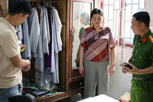 Cháu dâu trộm tiền, vàng của cô chồng