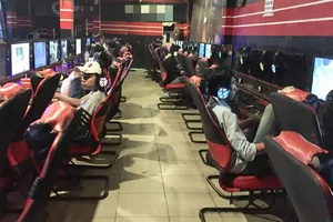 Tiệm game vẫn mở thâu đêm