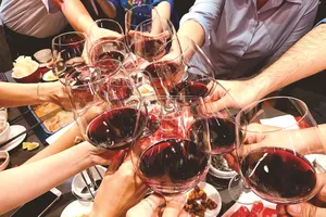 Khi chồng là “hũ hèm”